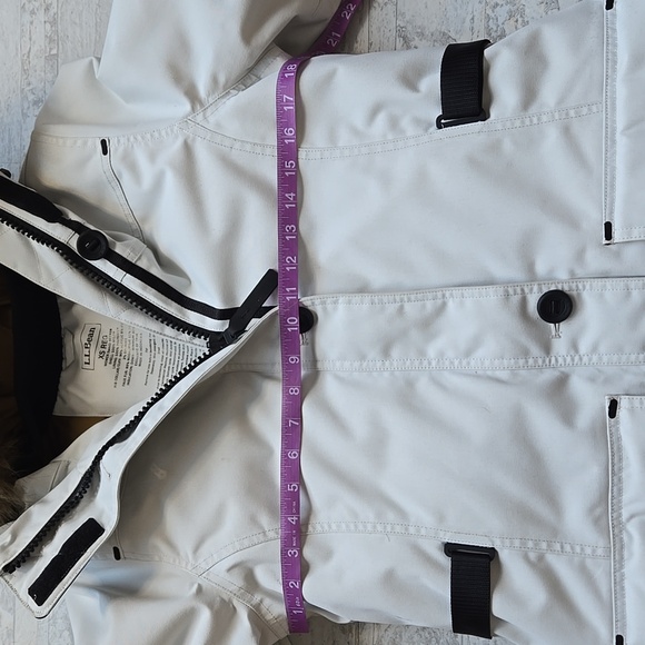 L.L. BEAN Maine Mountain Parka SIZE XS Extra Small Womans - Picture 7 of 16